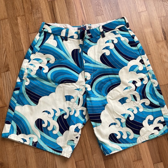 BLUE BLUE JAPAN WAVE PATTERN SAILCLOTH SHORTS - Picture 3 of 4